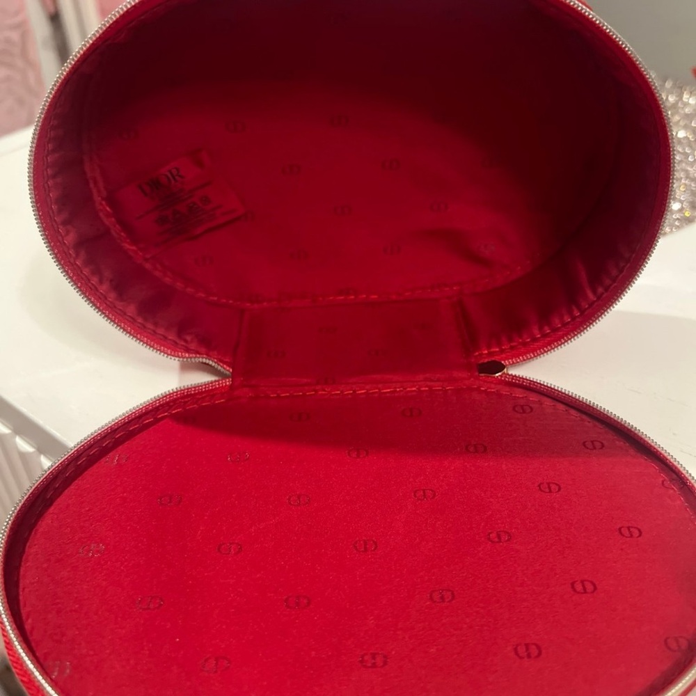 Dior Red Rouge Lipstick in 999 with Vanity Case & Ribbon-Box - Picture 6 of 9